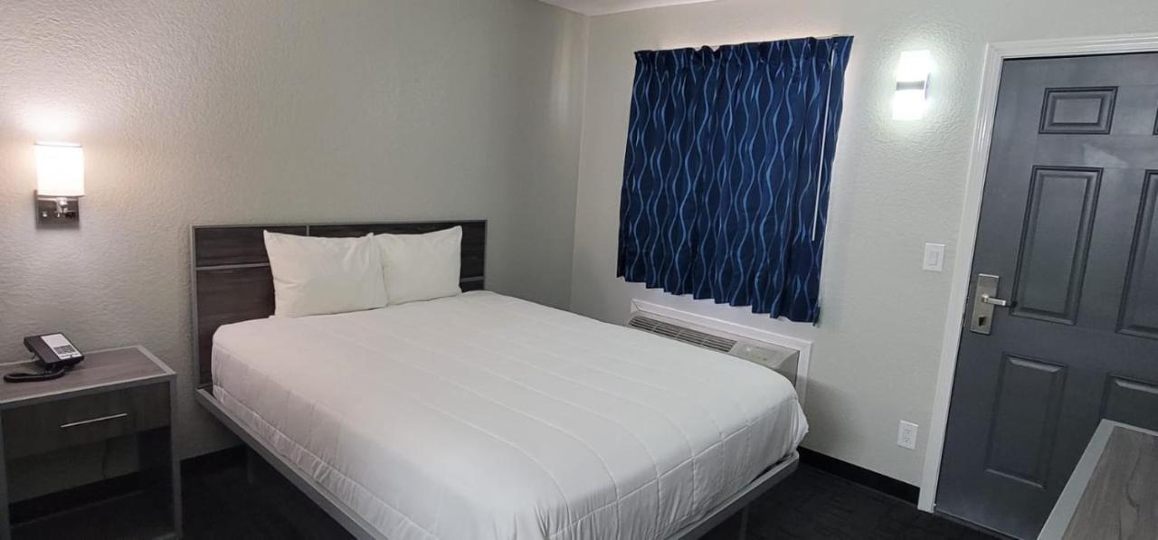 Green Country Inn Henryetta Dış mekan fotoğraf