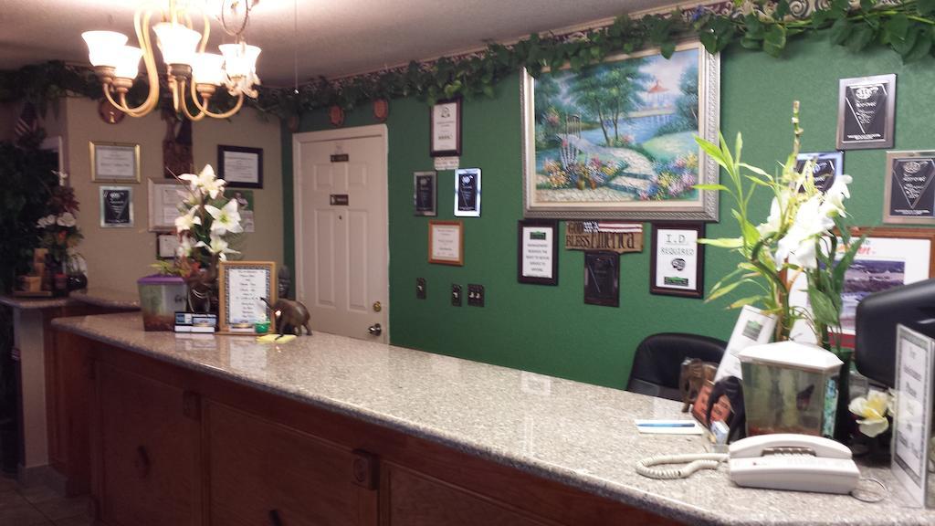 Green Country Inn Henryetta Dış mekan fotoğraf
