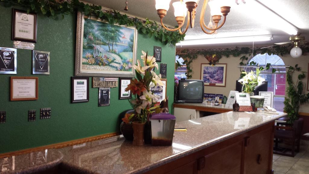 Green Country Inn Henryetta Dış mekan fotoğraf