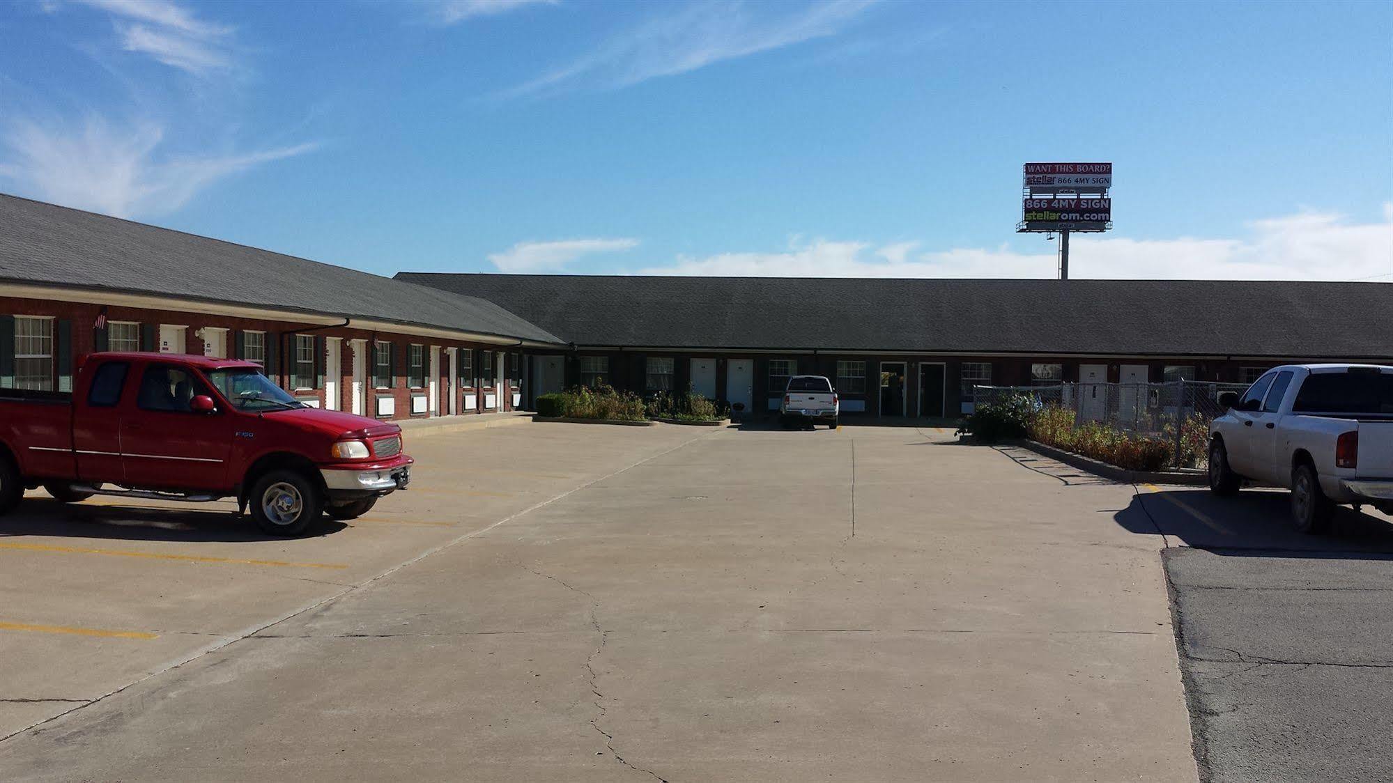 Green Country Inn Henryetta Dış mekan fotoğraf